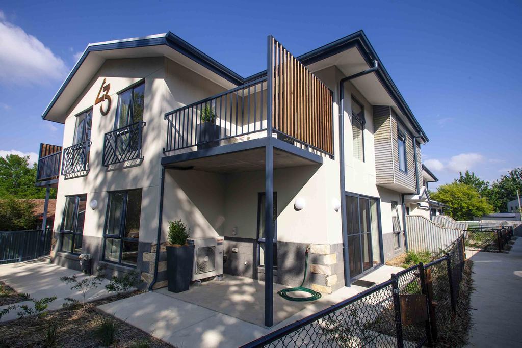 One Of A Kind Apartments Canberra Eksteriør bilde