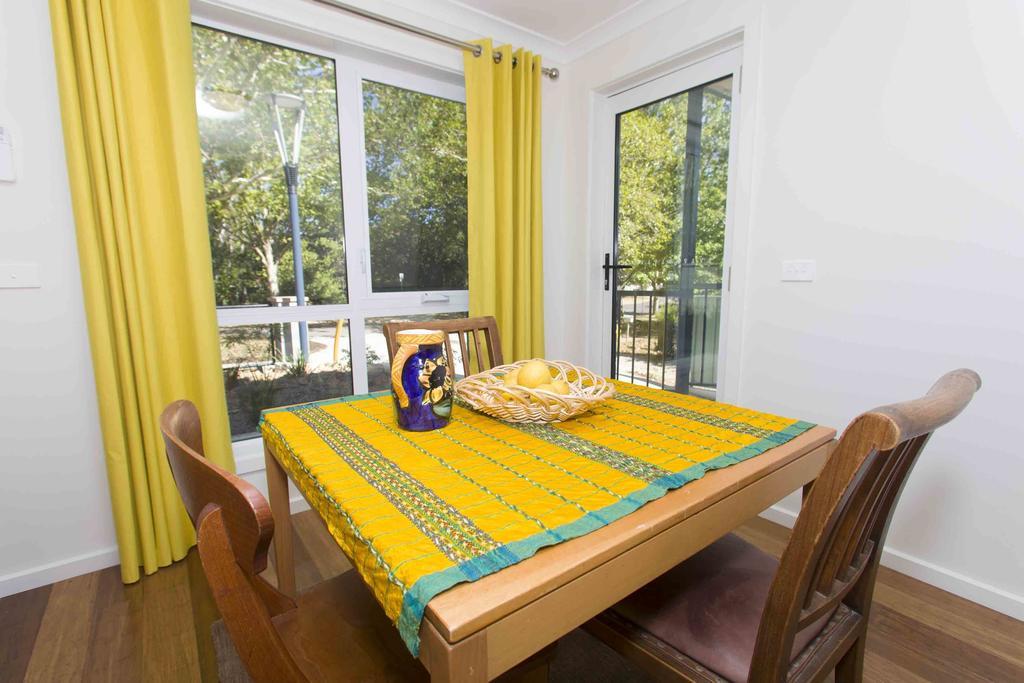 One Of A Kind Apartments Canberra Eksteriør bilde