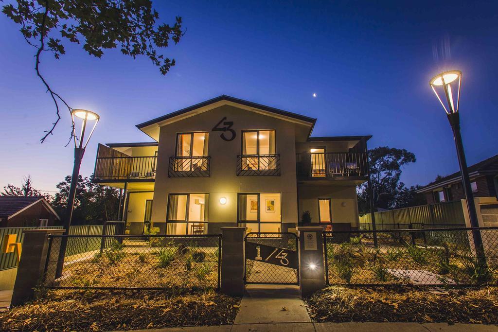 One Of A Kind Apartments Canberra Eksteriør bilde