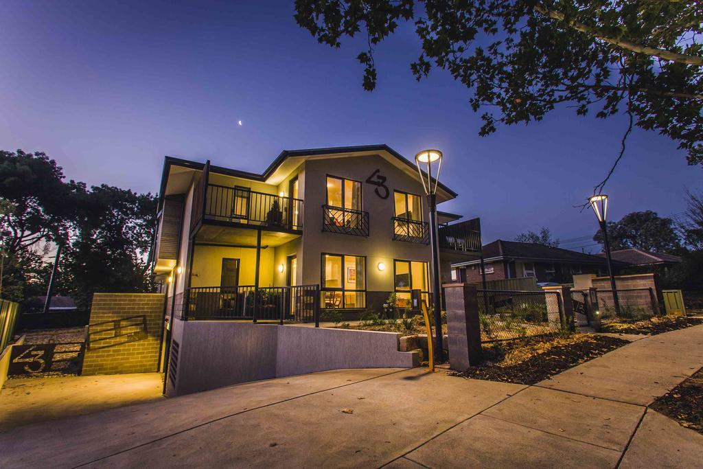 One Of A Kind Apartments Canberra Eksteriør bilde
