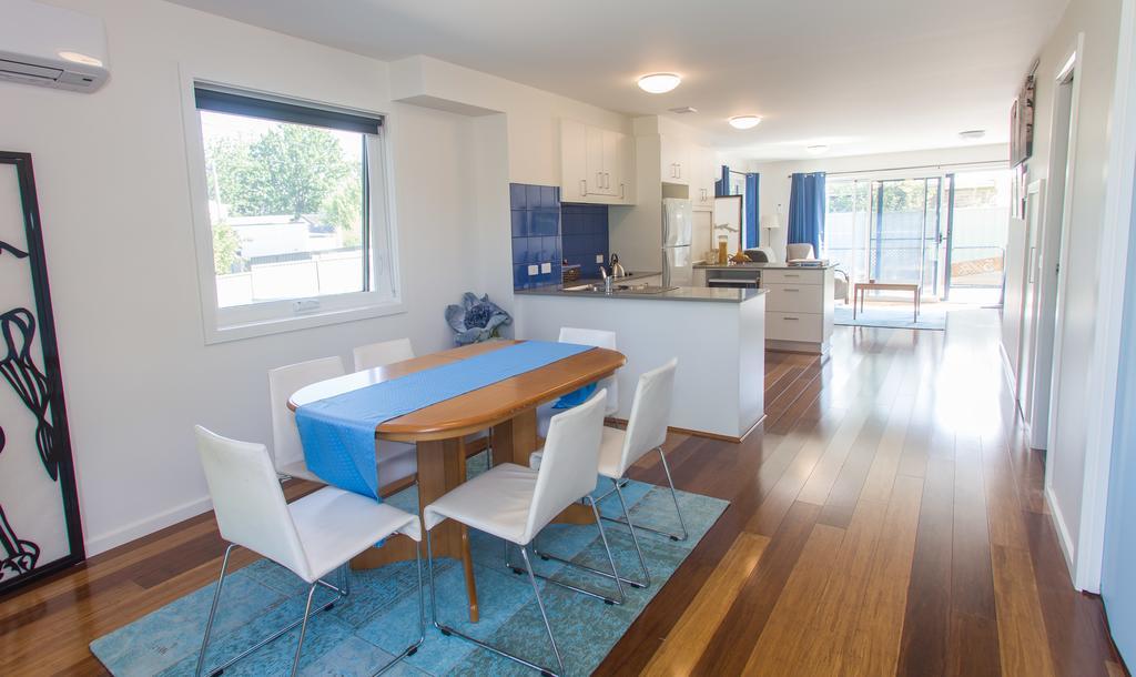 One Of A Kind Apartments Canberra Eksteriør bilde
