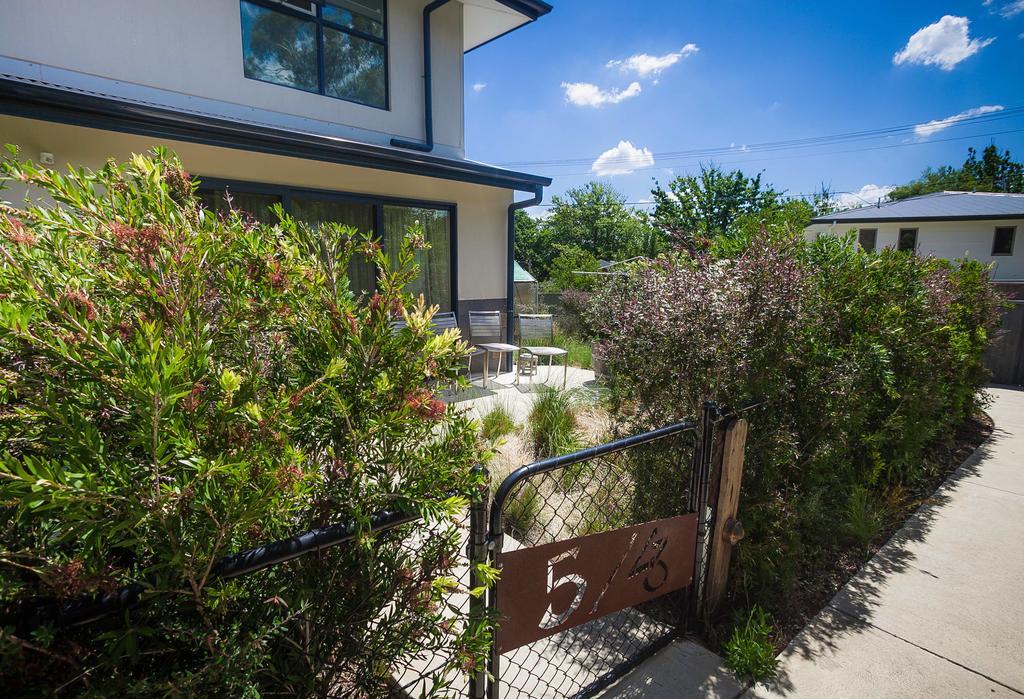 One Of A Kind Apartments Canberra Eksteriør bilde